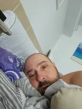 Czat XXX na żywo – niceduck80