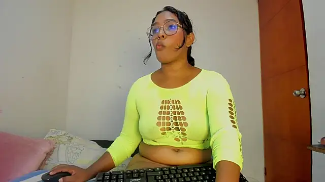 Maya_Graham Obrolan Langsung XXX