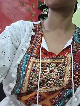 Czat XXX na żywo – babycharu