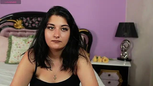 cherry_muse18 Adlı Modelin Canlı XXX Sohbeti