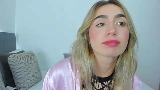 im_sarah34 Live XXX-chat