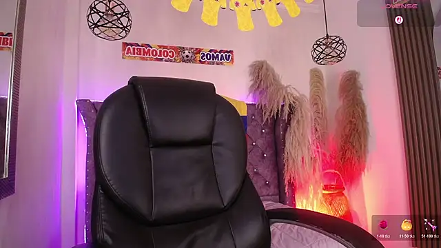 Sembang XXX Secara Langsung Amara_Davis1