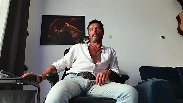 Chatroom XXX en direct de ChrisKox
