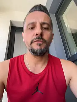 XXX chat uživo modela InsaneMattt