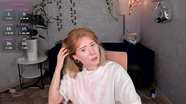 Elira_Vane 现场XXX聊天