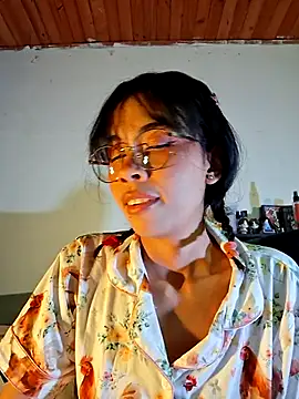 Živý XXX chat Dolli_virginpussy