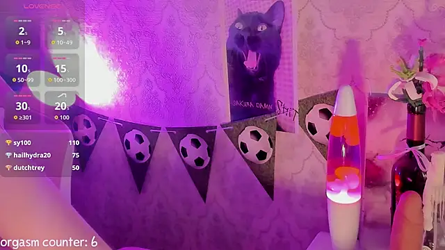 RileyNymphのライブXXXチャット