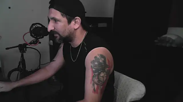 Czat XXX na żywo – DevilPup75_
