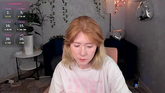 Elira_VaneのライブXXXチ  ャット
