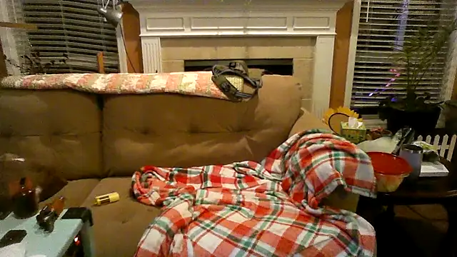 yourpersonalpeer1's Webcam Show