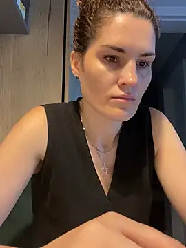Ms-Lust1- élő XXX-chatje