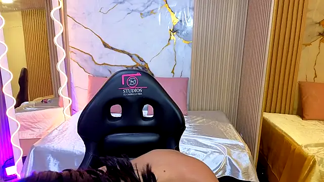 Sandyy_tay's Live XXX Chat