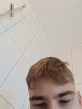 Max69690 Live XXX Chat