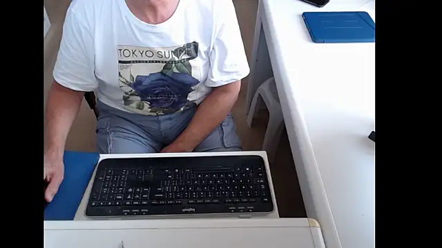 Chatroom XXX en direct de dutchpornking