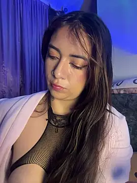 Chat XXX ao vivo de arilynn_