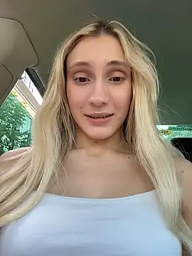 XXX chat uživo modela Pink_Kiss