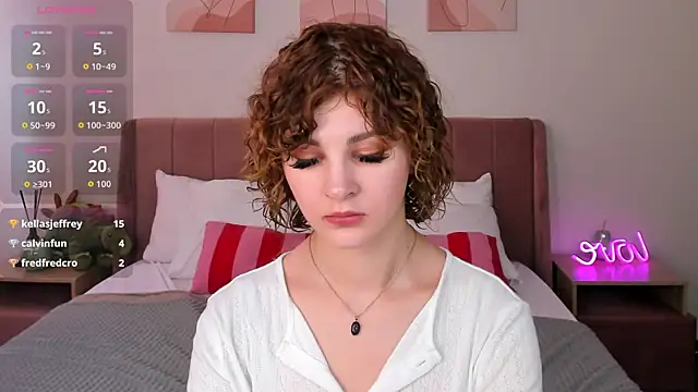 Chatroom XXX en direct de Kira__Fluffy
