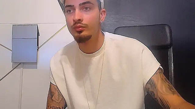 BrandonTate 现场XXX聊天
