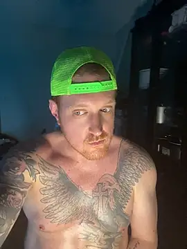Chat +18 de CloudyKingG ao vivo