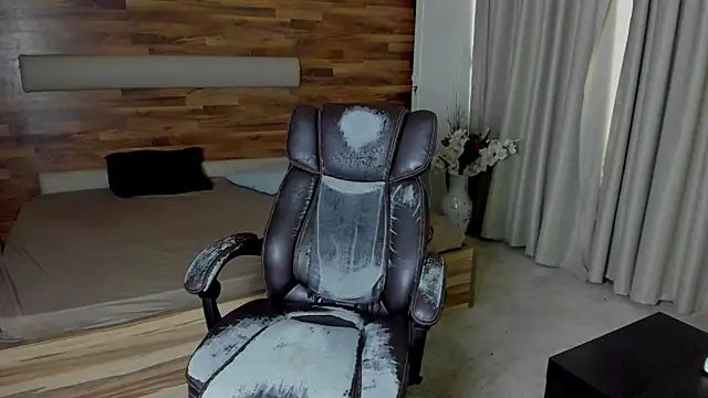 Chat XXX Live IvanHydee