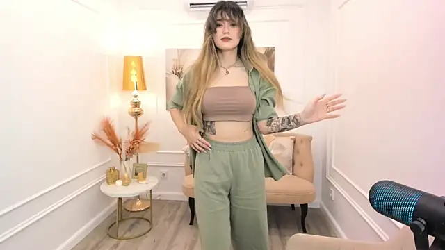 Chat XXX ao vivo de AnneTLi