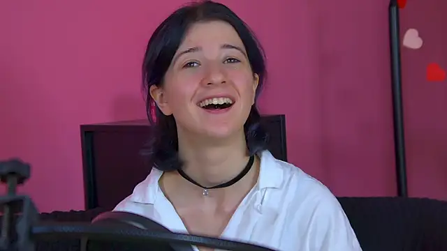 AnneAvelin 라이브 XXX 채팅