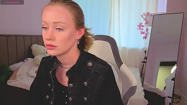 Chat +18 de EvaHamilton ao vivo