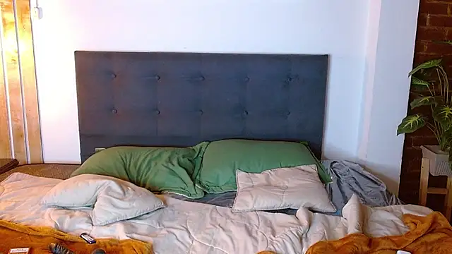 emma_cut3_'s Live XXX Chat