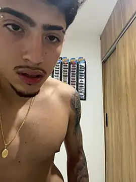 Czat XXX na żywo – s0_333