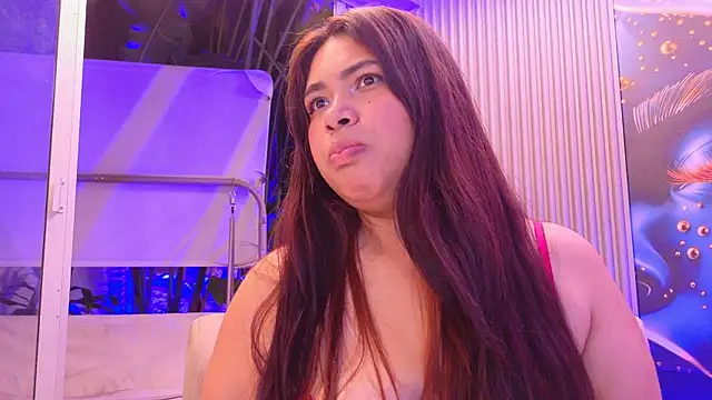 Chat XXX en directo de rouxinferno_cr