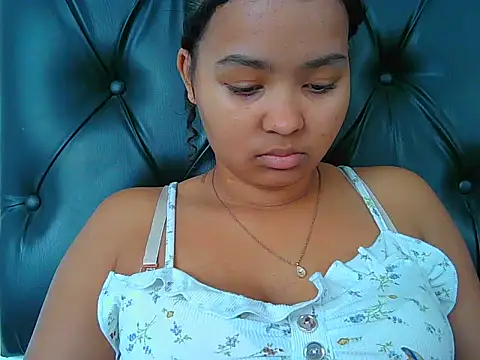 indianaphrodite1 Live XXX-chat