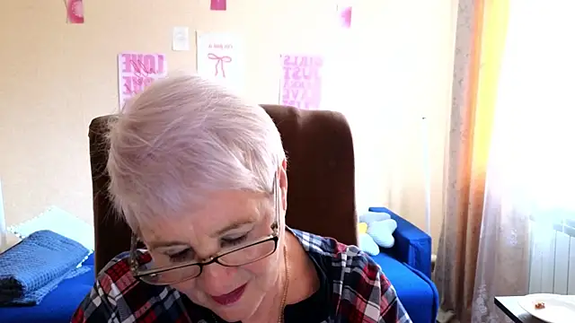 צ'אט XXX בשידור חי של Sandra_Snowflake
