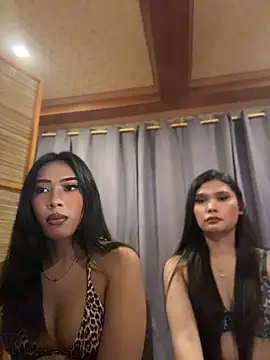 hugecock_tamira 라이브 XXX 채팅