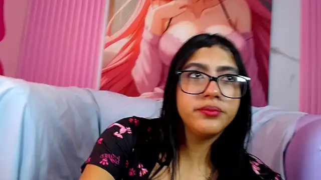 Holly_Watson_ – Live XXX-chat
