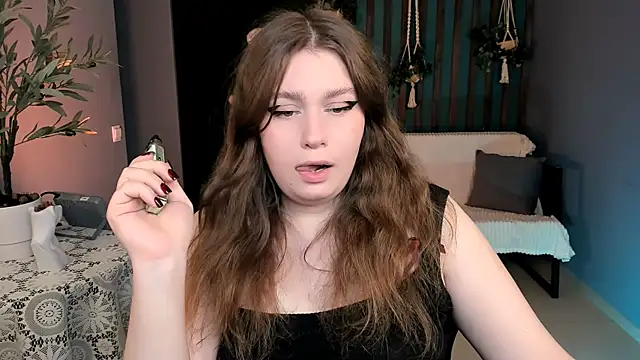 FioraMarmoris' Live XXX Chat