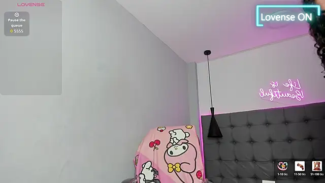 scarletcherry18 élő XXX-chatje