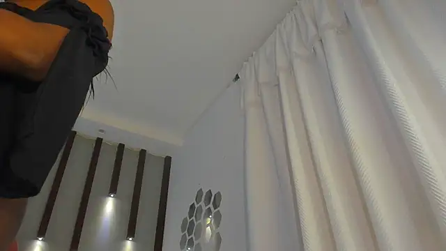 Chatroom XXX en direct de Melisa_Ebony