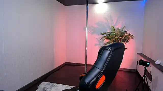 PINCHY_BABY লাইভ XXX চ্যাট