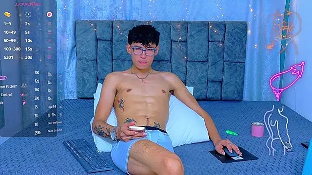 Chat XXX ao vivo de NicolasTorrez