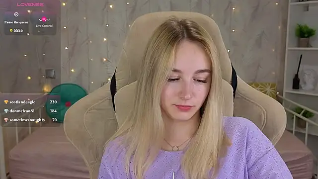 Živý XXX chat Shy_Polly