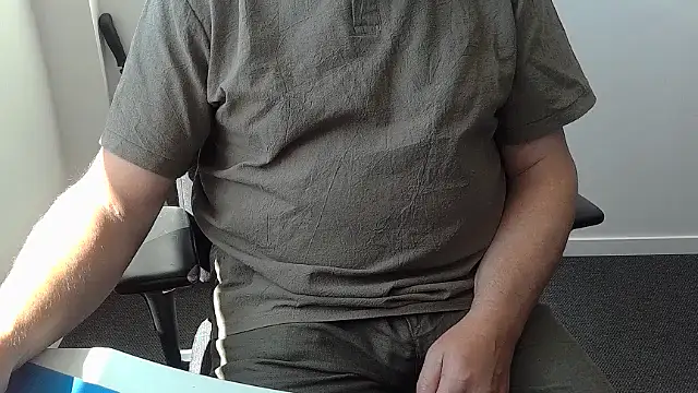 Buggemann live XXX chat