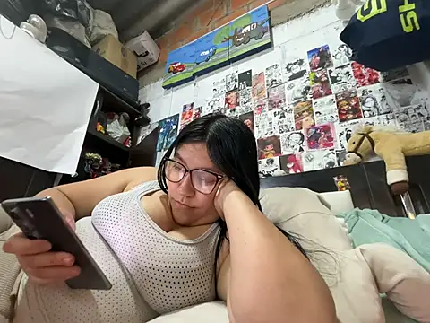violeta_818's Live XXX Chat