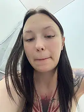 EliteBitch 现场XXX聊天