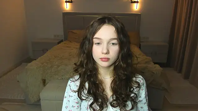 SharriSang Adlı Modelin Canlı XXX Sohbeti