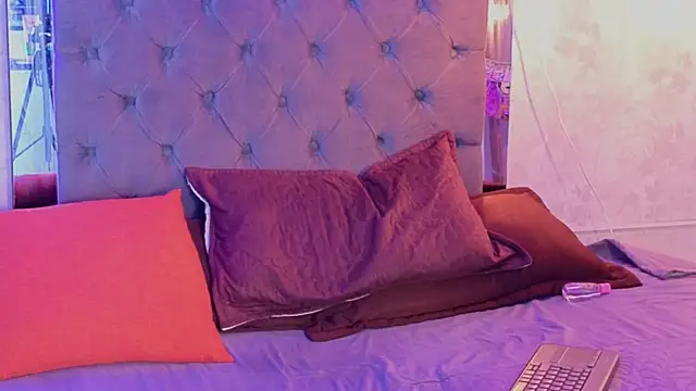 Chatroom XXX en direct de july_quinzel
