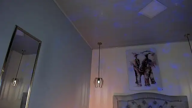 Chat +18 de ayshel__ ao vivo