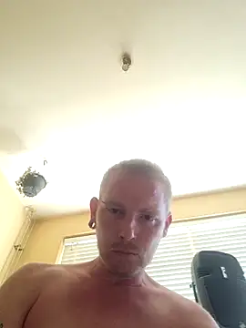 piercingpik live XXX chat