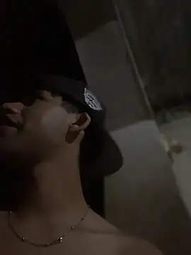 Stickmendez 即時 XXX 聊天
