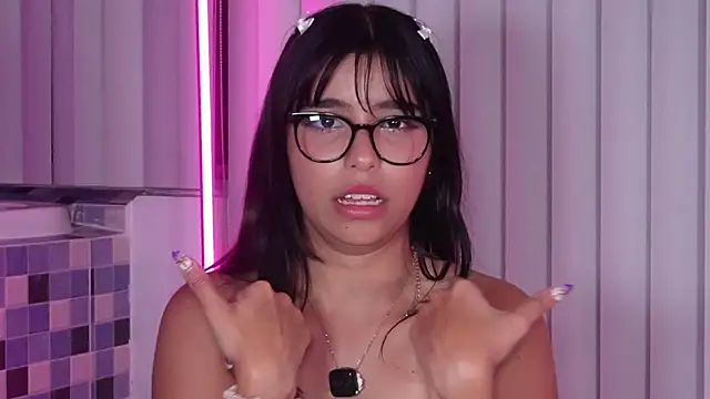 Eazinity Live XXX Chat