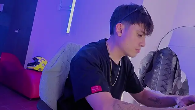 Chat XXX ao vivo de angel_still_